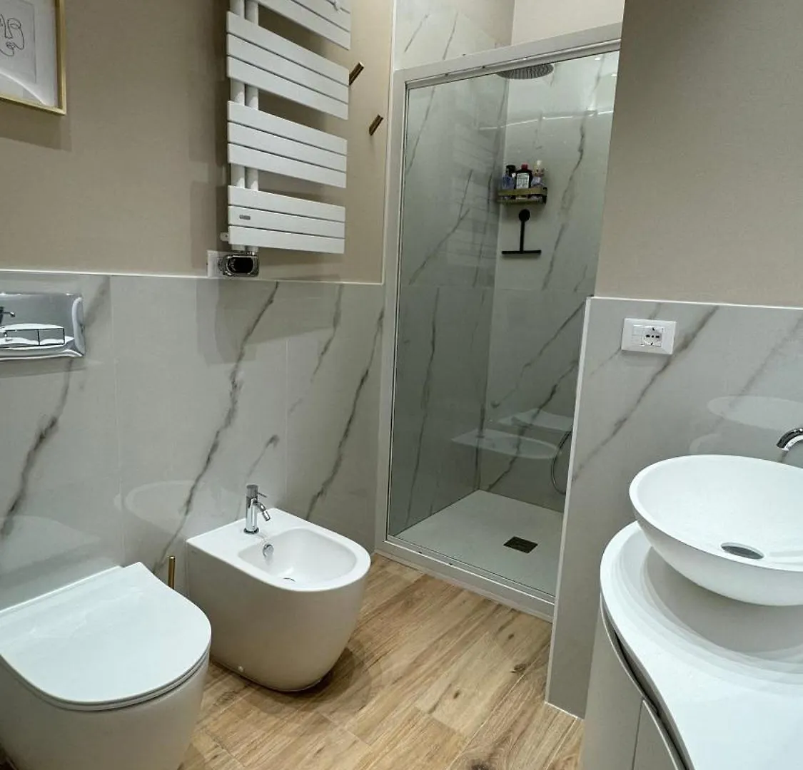 Suite Marina Resort Borghetto Appartamento Bilocale 2 Letti Matrimoniali Parcheggio Omaggio Borghetto Santo Spirito Apartment